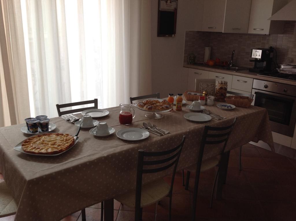 جيارديني ناكسوس B&B A Casa Di Amici المظهر الخارجي الصورة