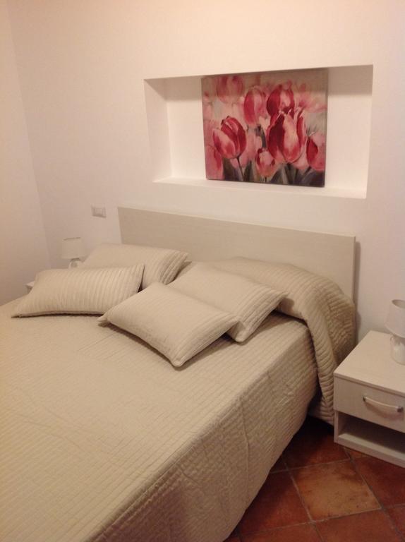 جيارديني ناكسوس B&B A Casa Di Amici الغرفة الصورة
